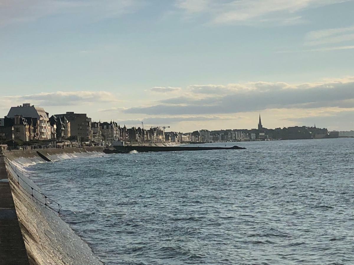 Emeraude, Pleine Vue De Mer Apartment Сен Мало Екстериор снимка